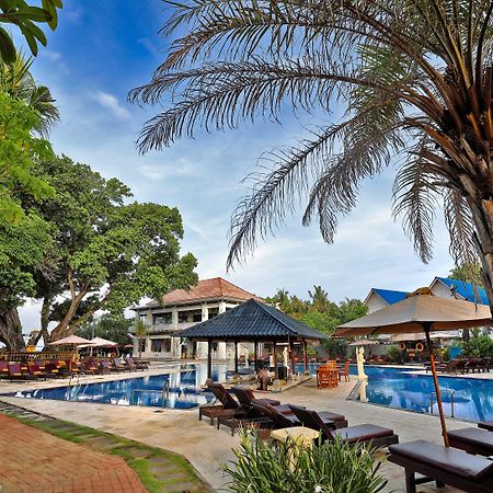 Puri Saron Hotel Seminyak Экстерьер фото