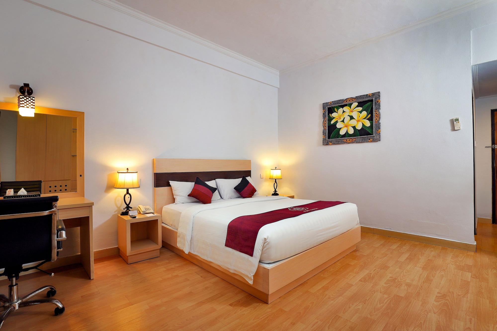 Puri Saron Hotel Seminyak Экстерьер фото