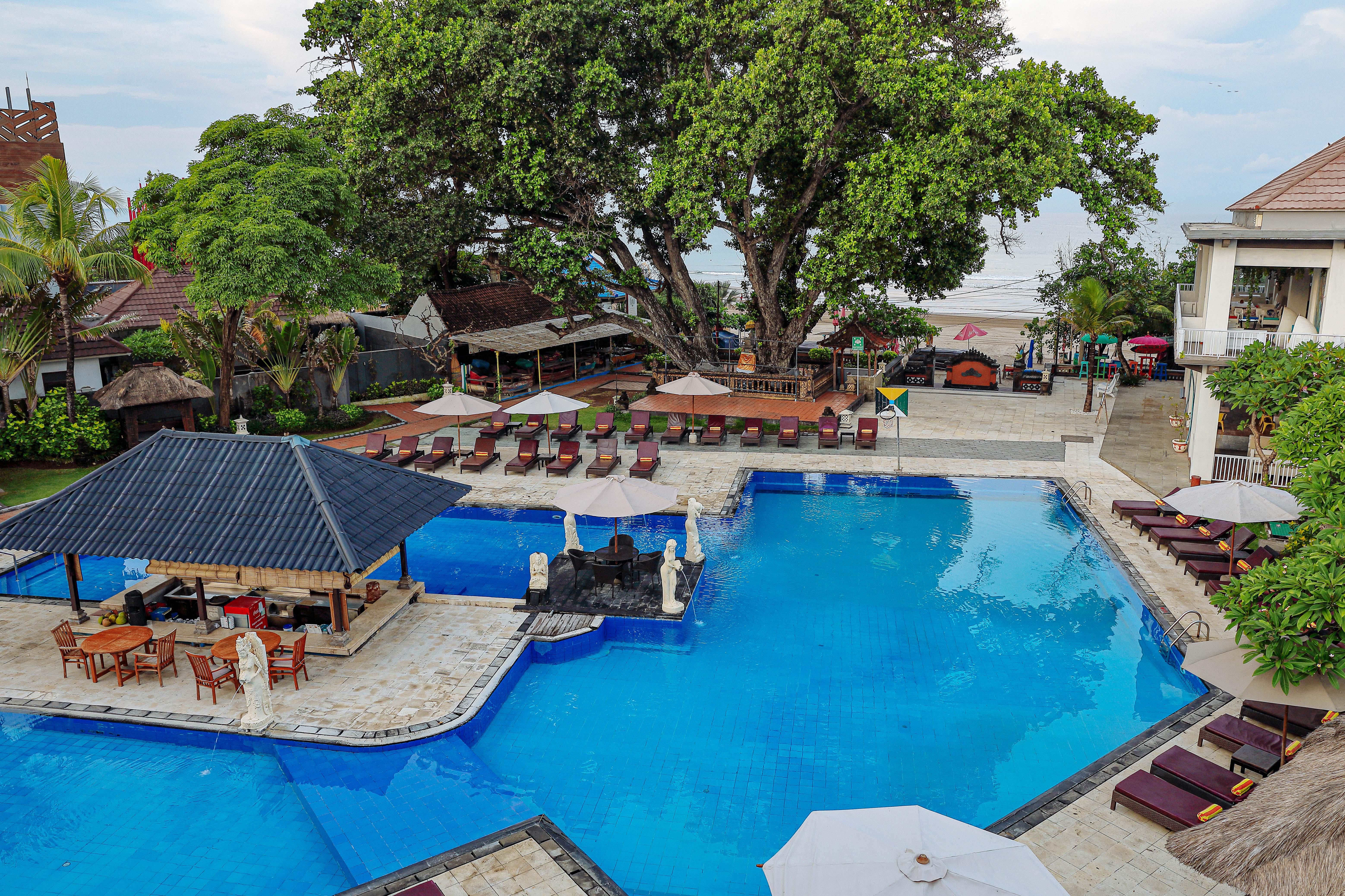 Puri Saron Hotel Seminyak Экстерьер фото