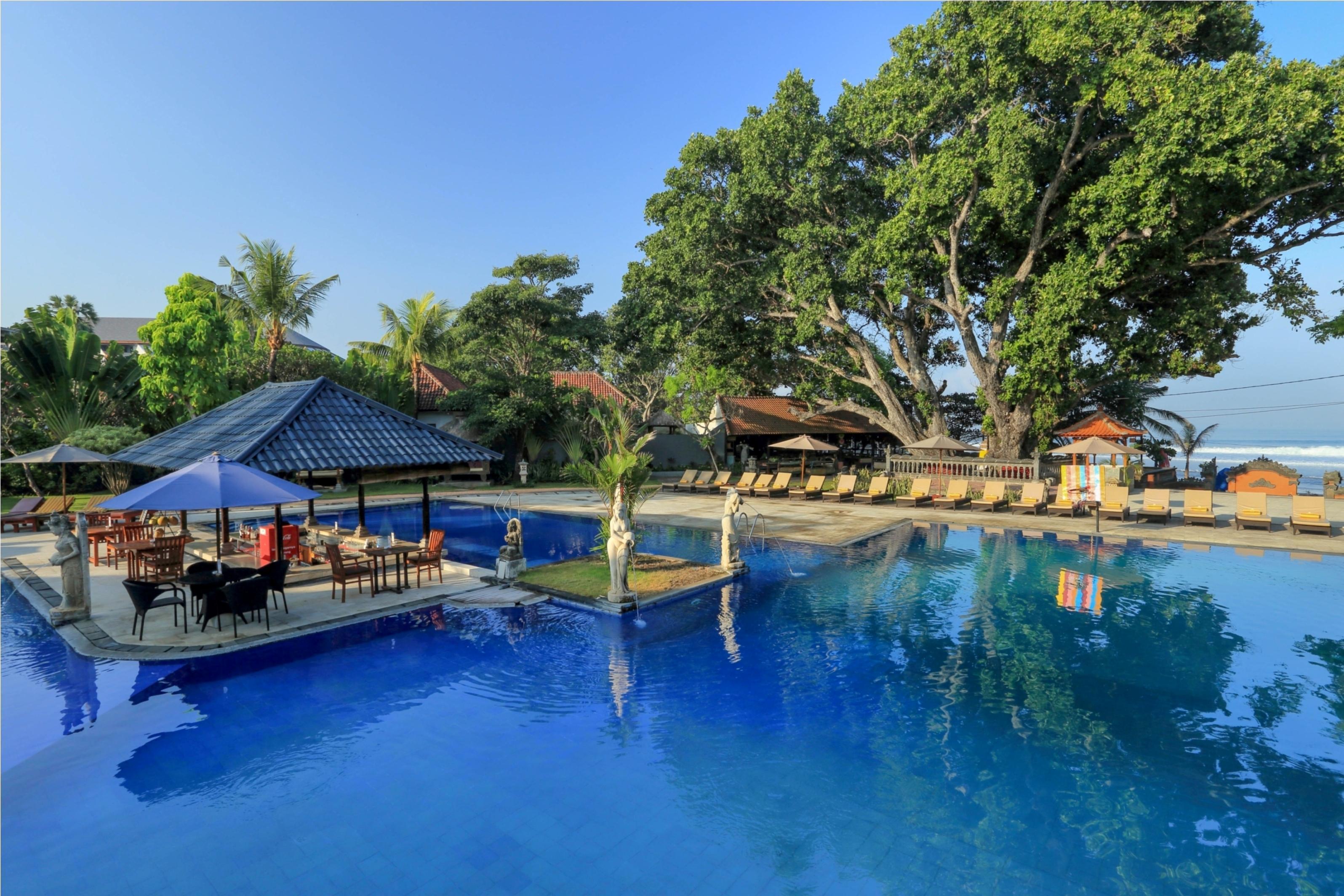 Puri Saron Hotel Seminyak Экстерьер фото