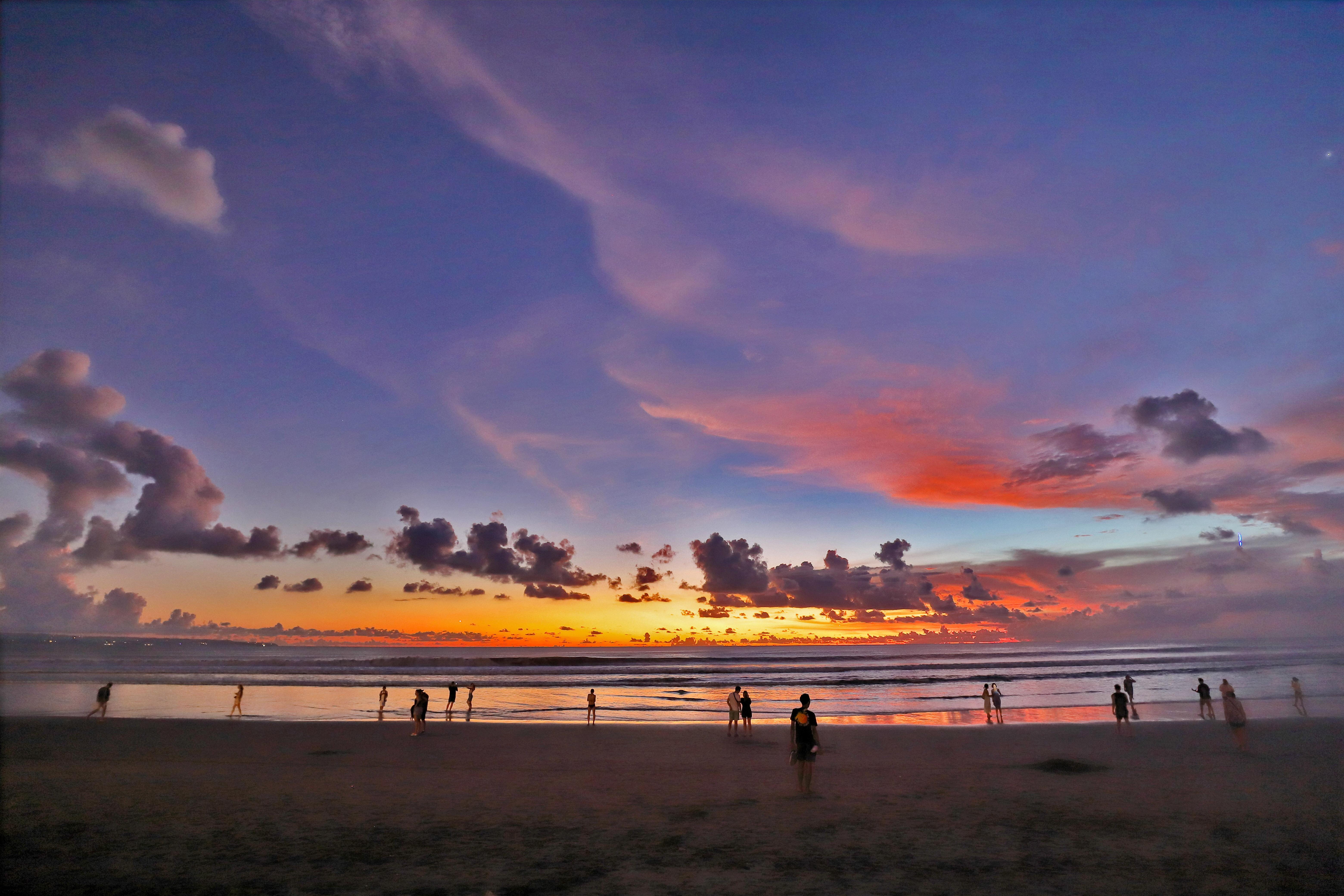 Puri Saron Hotel Seminyak Экстерьер фото