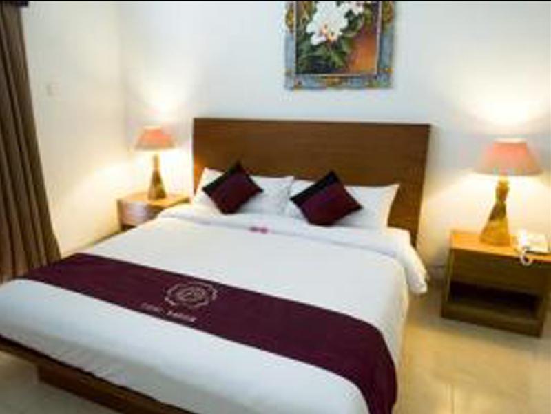 Puri Saron Hotel Seminyak Экстерьер фото